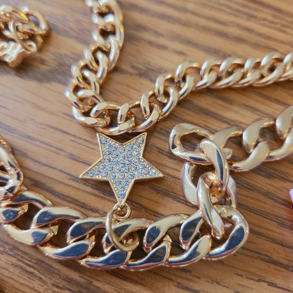 JUICY COUTURE Gold Chunky Link And Crystal Charm Belt BOLD ACCESSORIES! - Picture 8 of 13